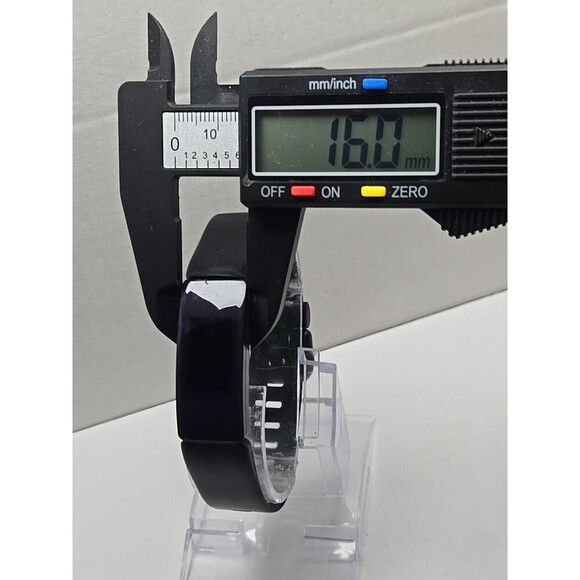 Fitbit Inspire HR FB413 Activity Tracker Heart Monitor Smartwatch No Charger - Picture 4 of 13